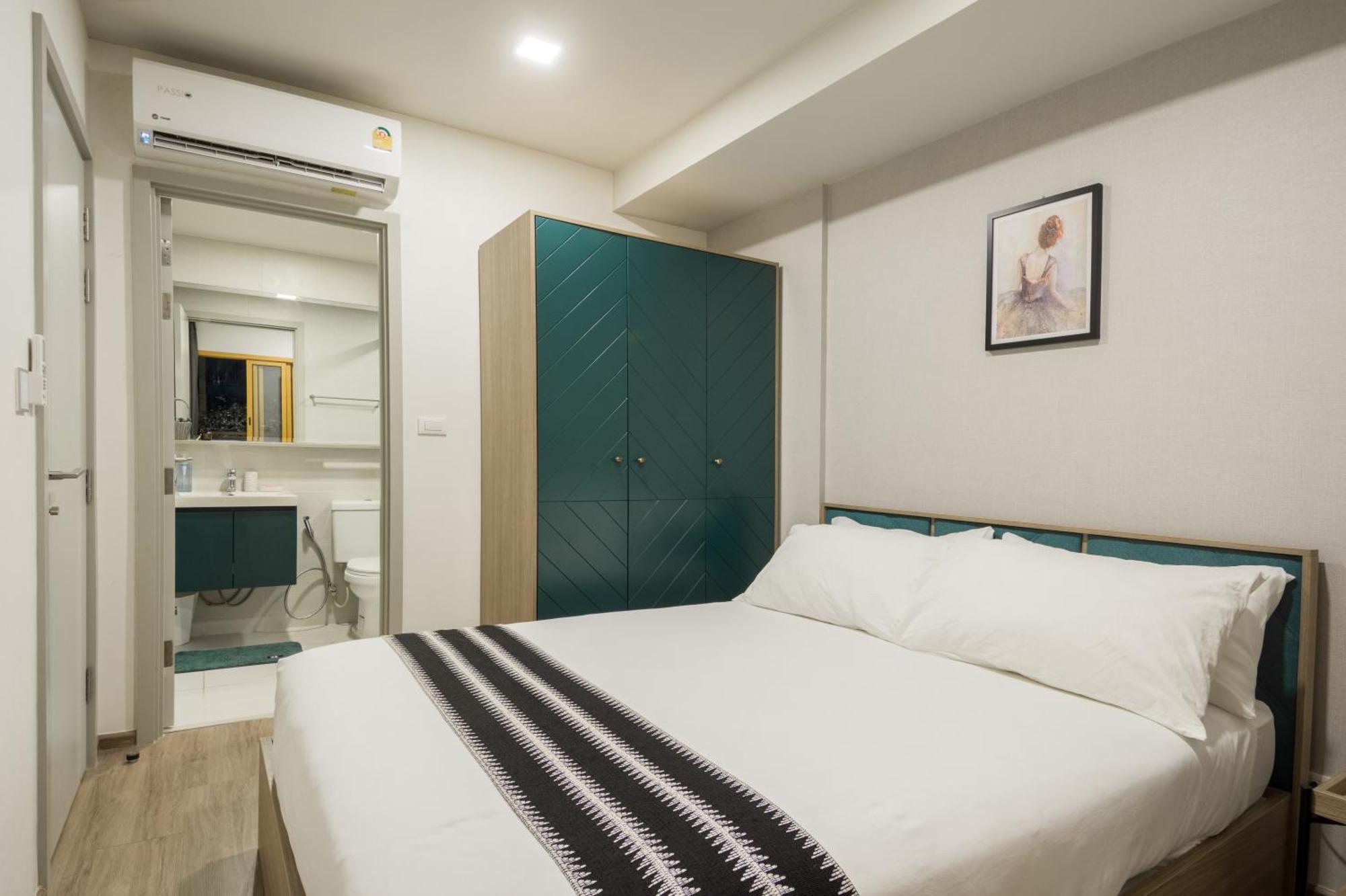 Brissluxe At Bts Onnut Sukumvit 50 Apartment Bangkok Exterior photo